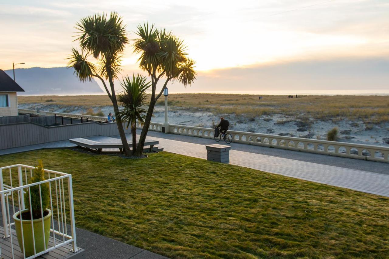 Inn Of The Four Winds Seaside Oceanfront 외부 사진