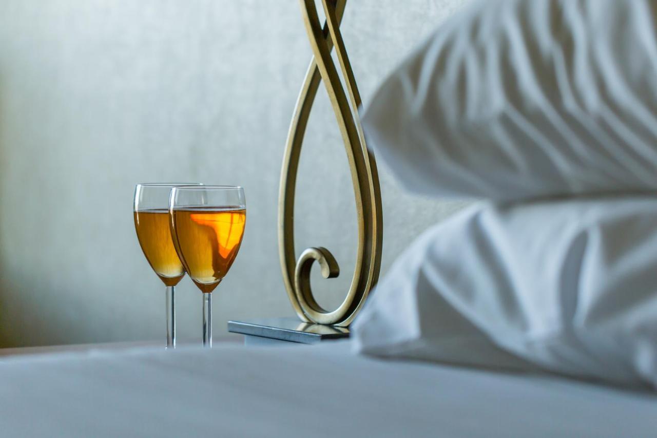 Inn Of The Four Winds Seaside Oceanfront 외부 사진