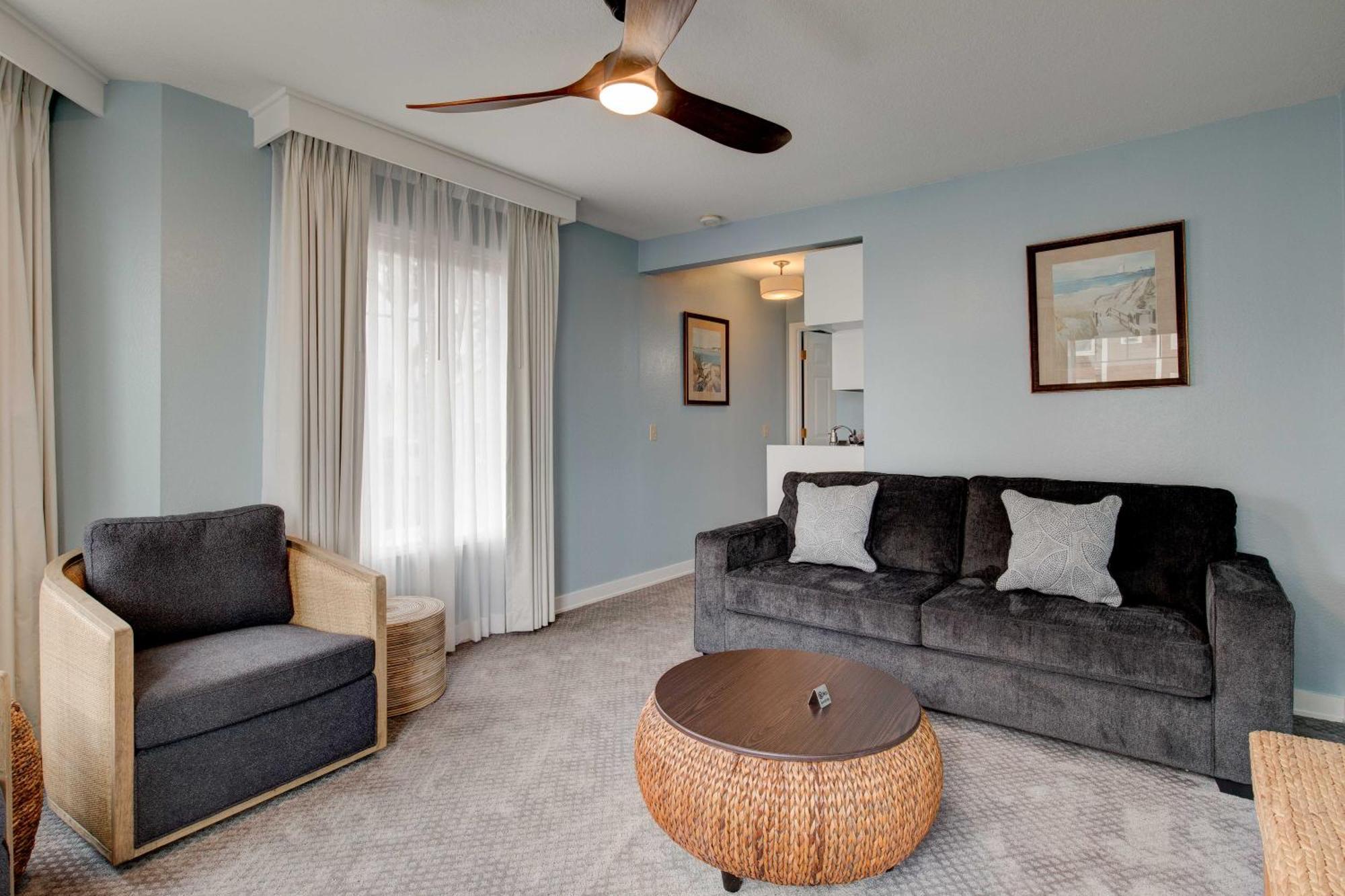 Inn Of The Four Winds Seaside Oceanfront 외부 사진